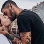 Historias en la piel: El misterio que enamora a muchas mujeres